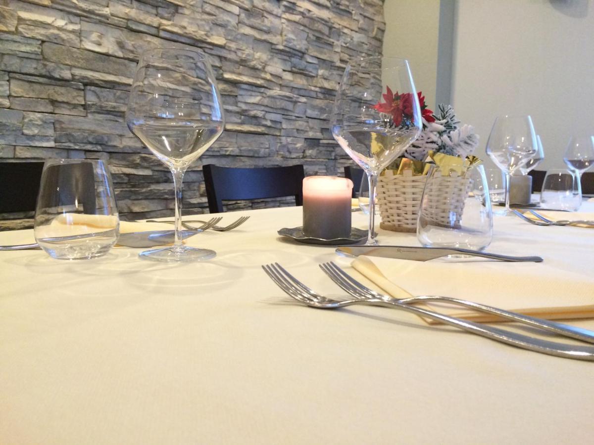 Albergo Ristorante Cuccini San Domenico Extérieur photo